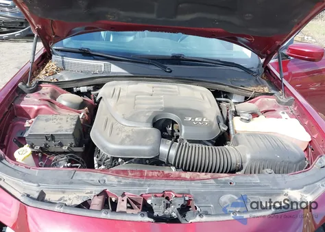 2018 Chrysler 300 Touring L из США, поврежденный, VIN 2C3CCAAG9JH262168